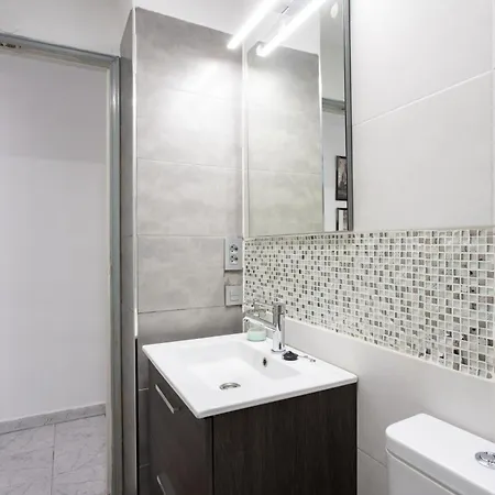 Apartment Home2book Cozy La Marina, Cruz Center *