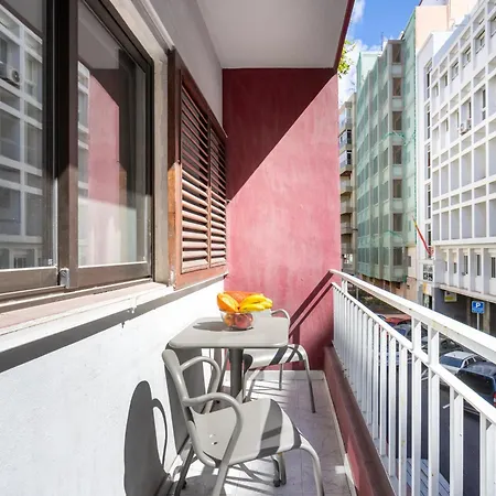 Home2book Cozy La Marina, Cruz Center Apartment *