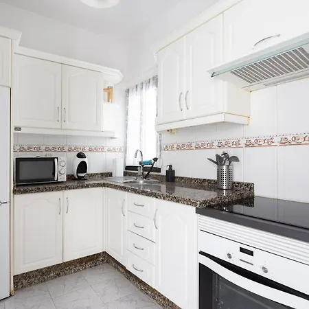 Home2book Cozy La Marina, Cruz Center Санта-Крус-де-Тенерифе