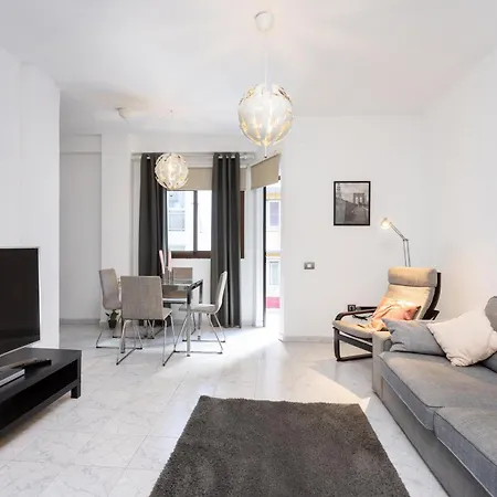 Apartment Home2book Cozy La Marina, Cruz Center *